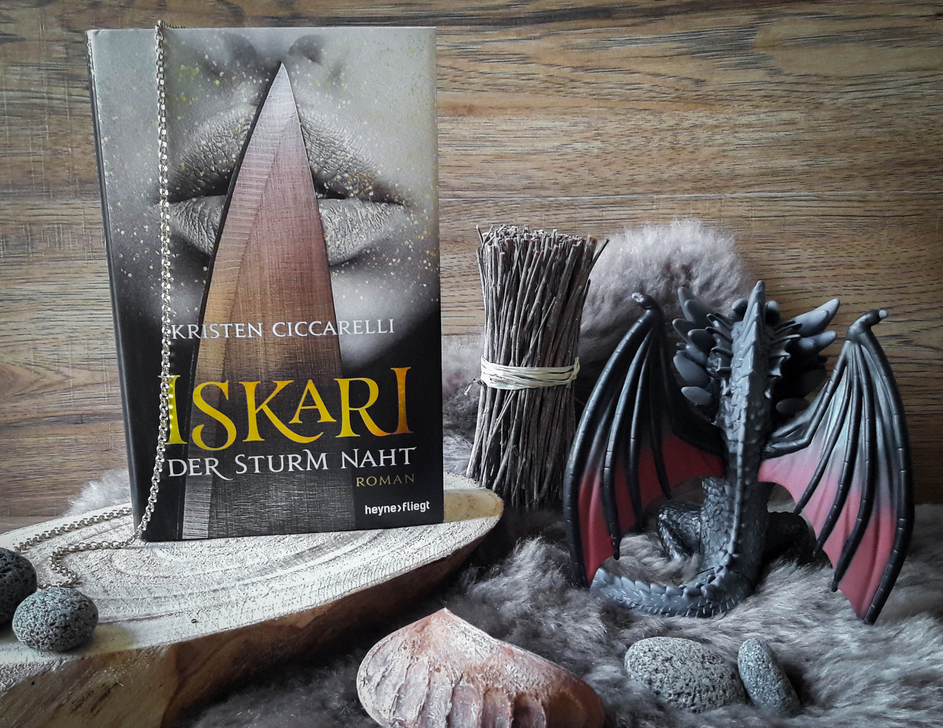 Iskari, Der Sturm naht – Kristen Ciccarelli graphic