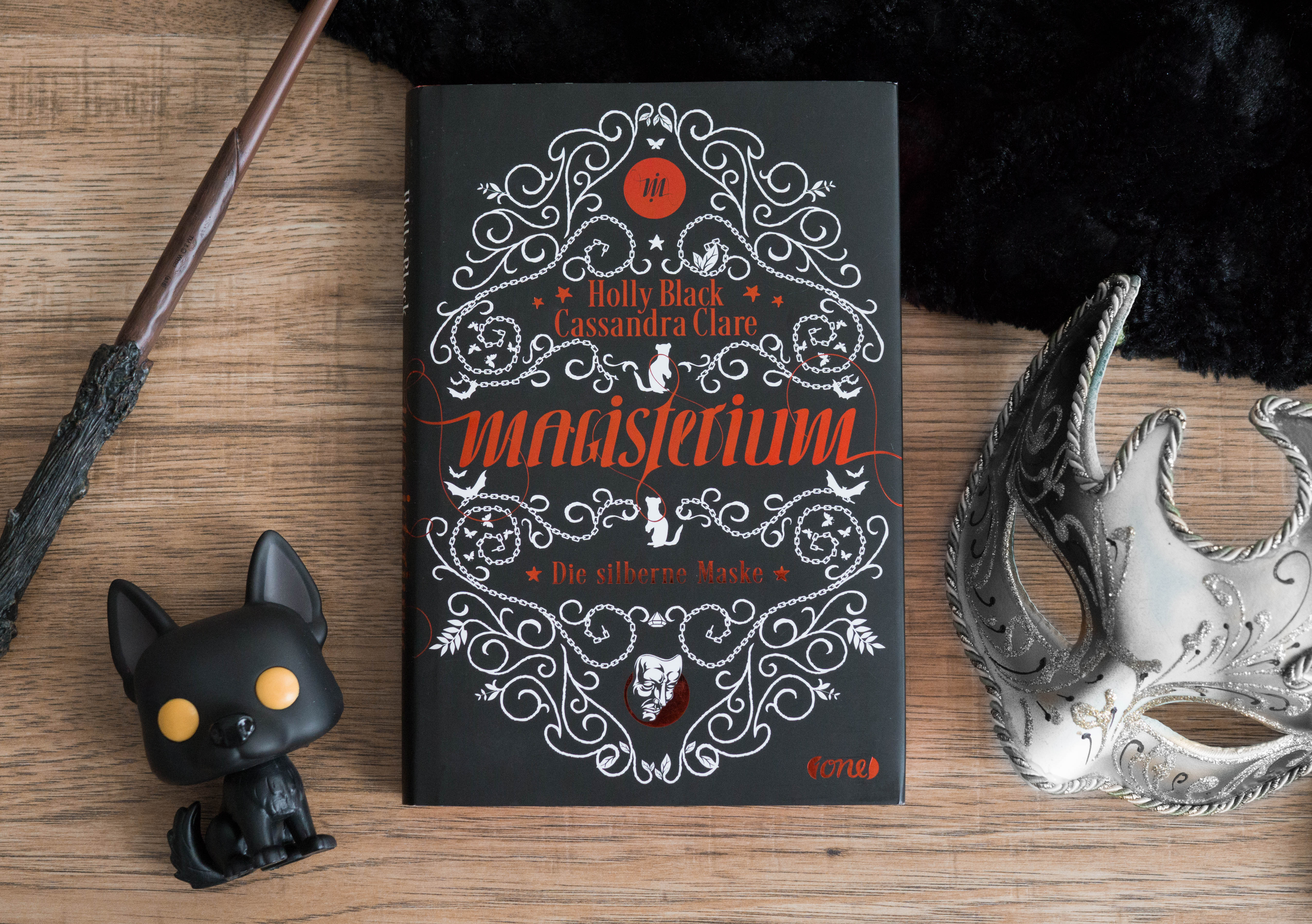 Magisterium: Die silberne Maske – Holly Black und Cassandra Clare graphic