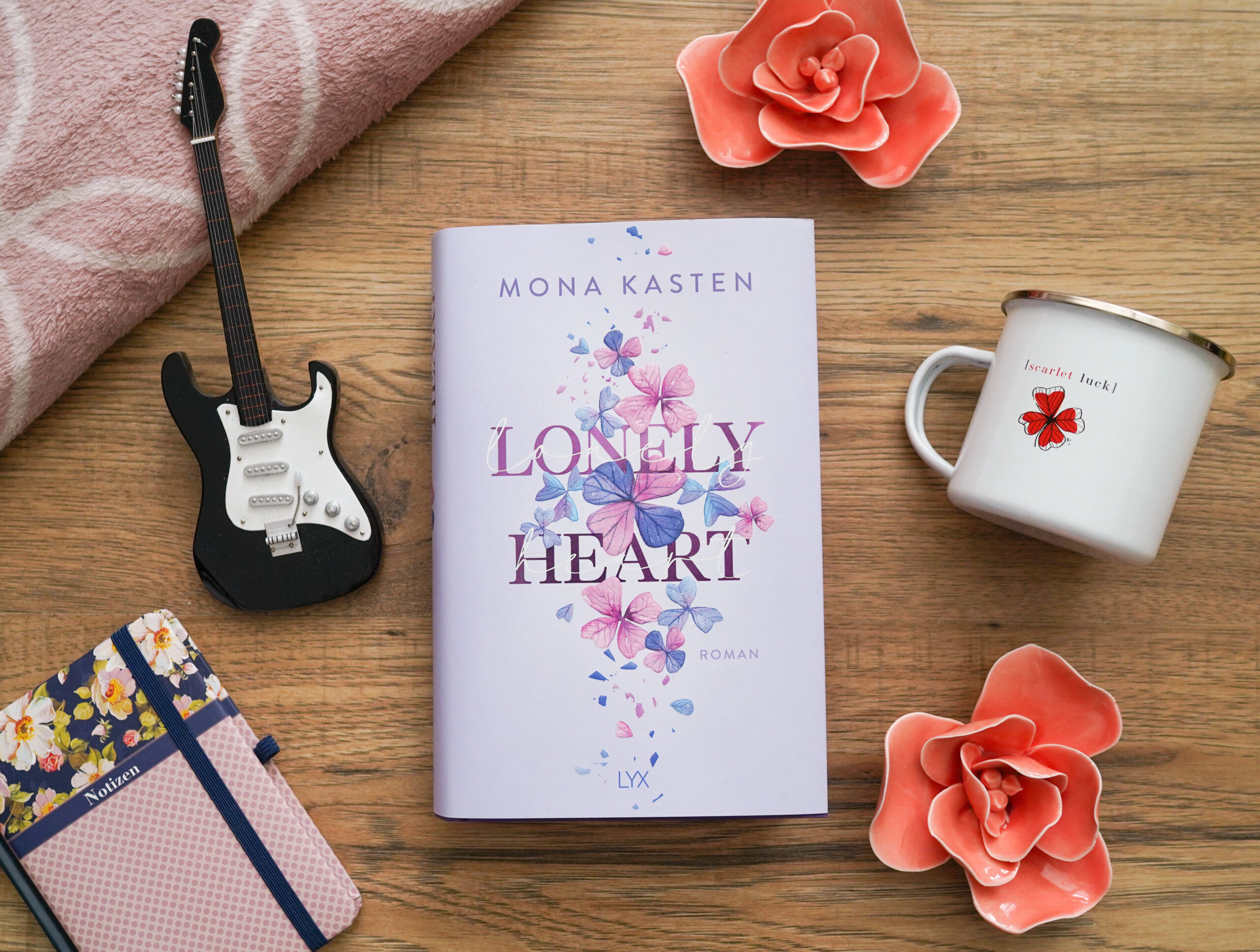 Lonely Heart – Mona Kasten graphic